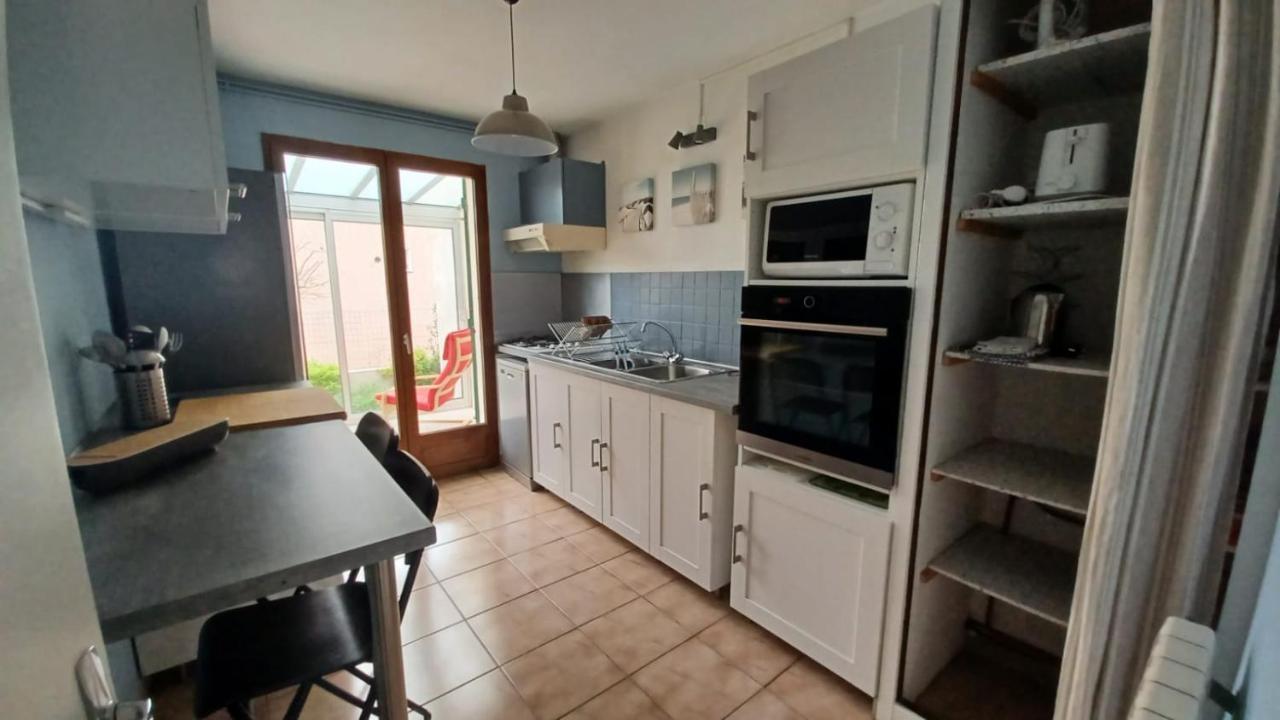 Agreable Maison De Famille Sur Gite Echarou Sigean Luaran gambar